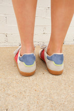 Load image into Gallery viewer, Stevie