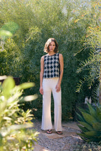 Load image into Gallery viewer, FLORAL APPLIQUE TOP WITH SIDE BOW TIE DETAIL
