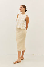 Load image into Gallery viewer, FLORAL APPLIQUE TOP WITH SIDE BOW TIE DETAIL