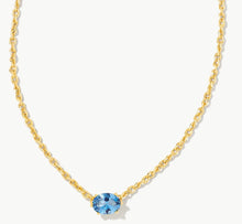 Load image into Gallery viewer, Cailin Gold Pendant Necklace in Blue Violet Crystal