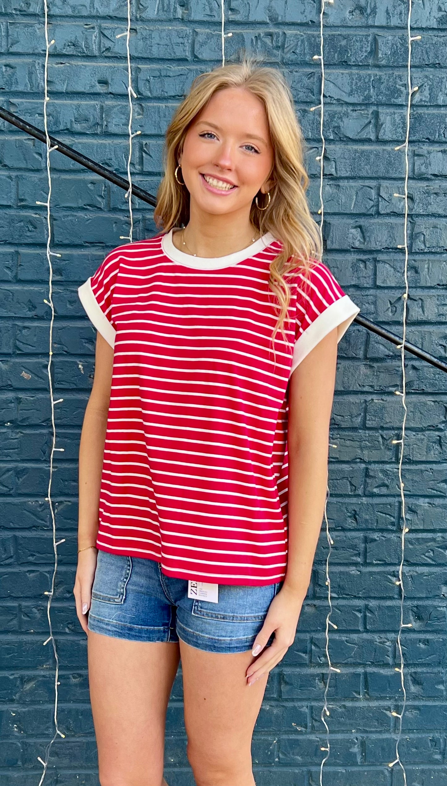CONTRAST TRIM CAP SLEEVE STRIPE TEE