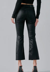 Hidden-Black Coated Cropped Flare