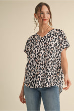 Load image into Gallery viewer, Leopard Print Neutral Top
