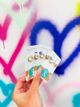 Load image into Gallery viewer, Taylor Shaye Designs - Shelly Huggies
