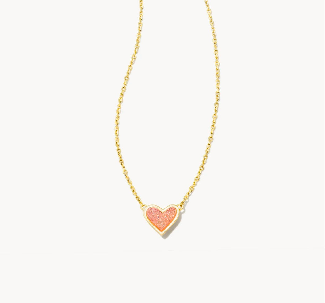 The Framed Ari Heart Gold Short Pendant Necklace in Light Pink Drusy