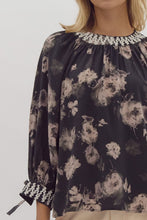 Load image into Gallery viewer, Frances 3/4 puff sleeve floral top

