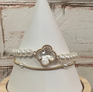 Pearl clover stack