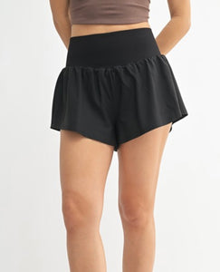BreezeMove Compression Shorts