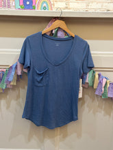 Load image into Gallery viewer, Z Supply The Pocket Tee
