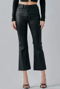 Hidden-Black Coated Cropped Flare