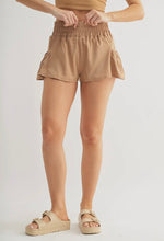 Load image into Gallery viewer, Chic Breeze Shorts
