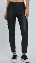 Load image into Gallery viewer, Quinn BLACK COATED WASH CARGO CIGARETTE SKINNY
