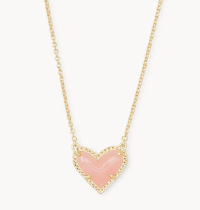 Ari Heart Gold Pendant Necklace in Gold Rose Quartz