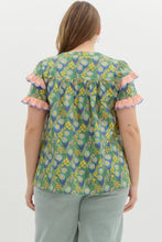 Load image into Gallery viewer, Curvy Floral V Neck Ruffle Sleeve Top
