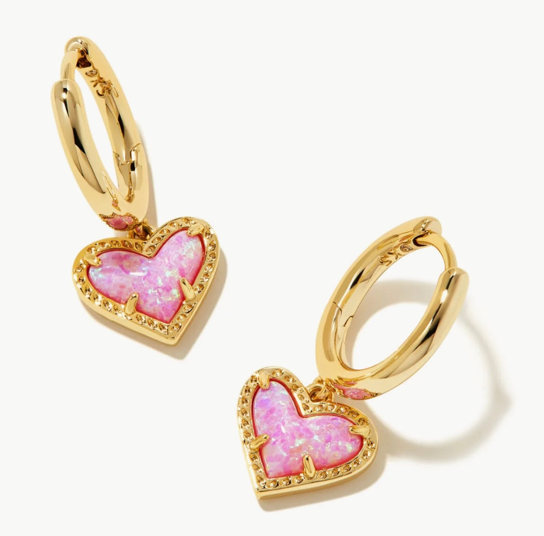 Ari Heart Gold Huggie Earrings in Bubblegum Pink