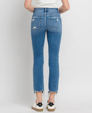 Load image into Gallery viewer, Reba Slim Straight Jean

