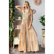 Load image into Gallery viewer, Veveret - Jumpsuit
