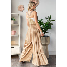Load image into Gallery viewer, Veveret - Jumpsuit
