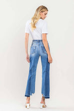 Load image into Gallery viewer, SUPER HIGH RISE CROP CONTRAST PANEL STRAIGHT JEANS
