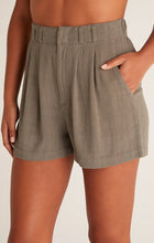Load image into Gallery viewer, Z Supply Calista Short Moss Grey

